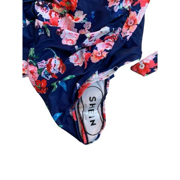 SHEIN Women's 3X Swimsuit One Piece Roched Tropical Light Padding Adjustable NEW - Picture 4 of 7